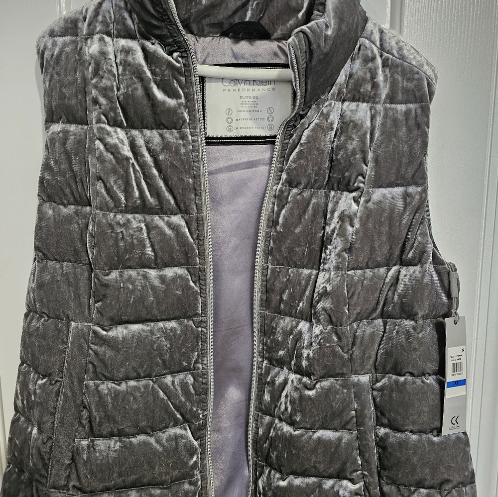 Calvin Klein performance vest